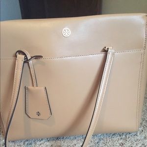 Tori Burch (Parker) Tote - OFFERS WELCOME
