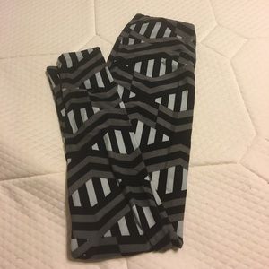 Lularoe leggings OS
