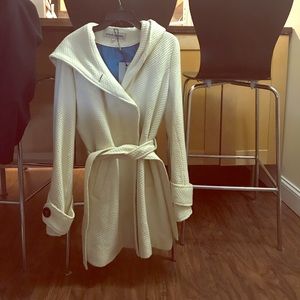 NWT hooded white coat - button with waist tie