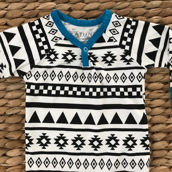 A.T.U.N Aztec Print Romper - Picture 3 of 6