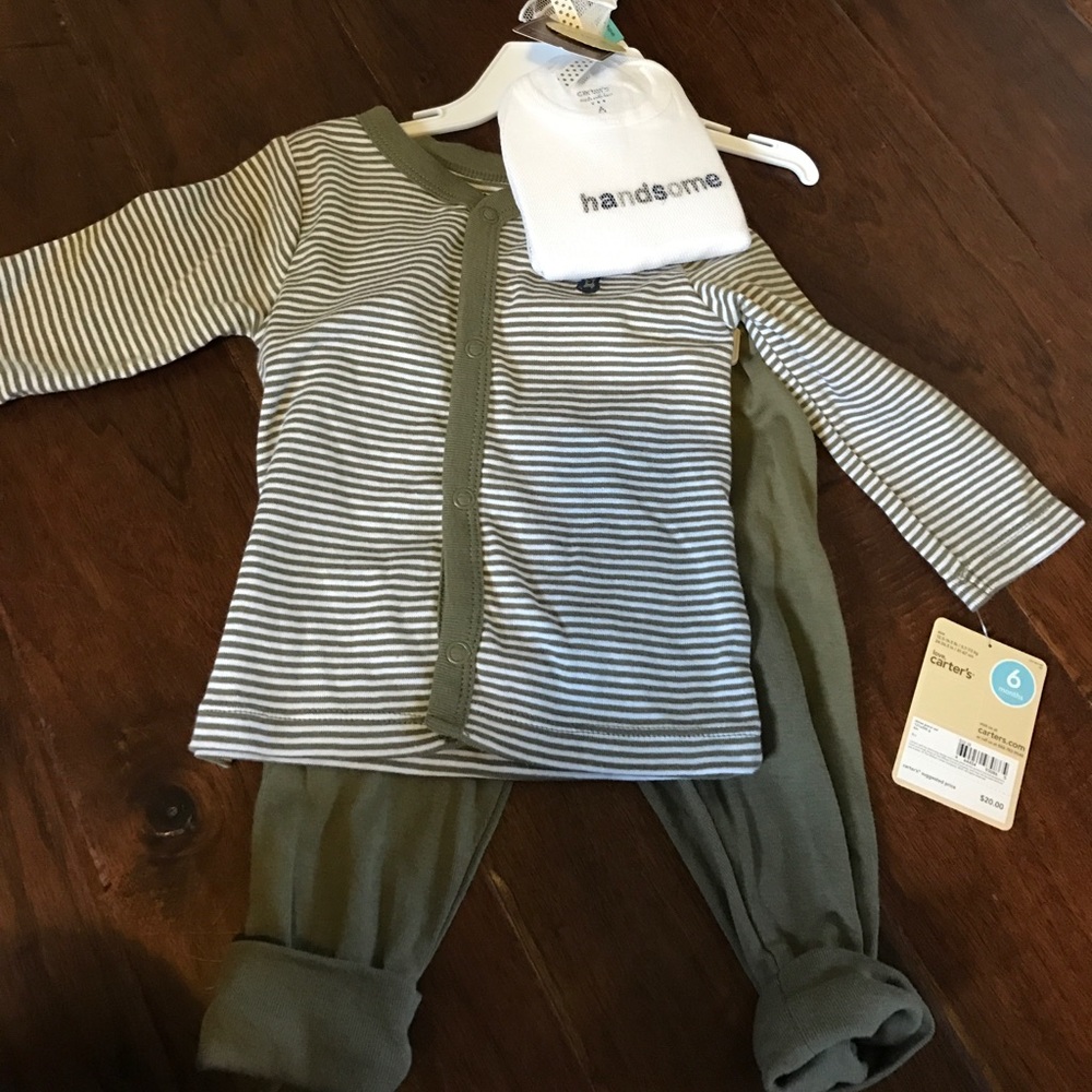 Carters green/grey/white matching set