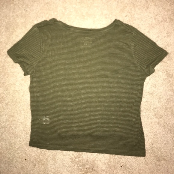 Green Tee!💚 - Picture 2 of 2
