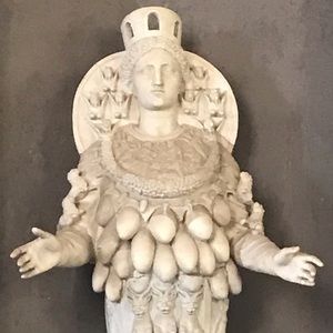 Meet your Posher, Adriane