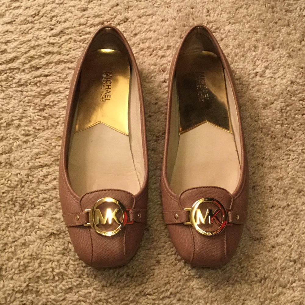 Michael Kors flats size 10