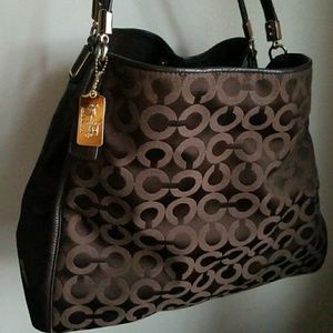 Authentic Coach shoulder bag