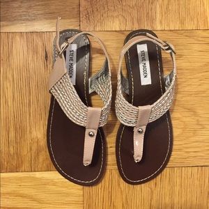 Steve Madden Flat Sandles