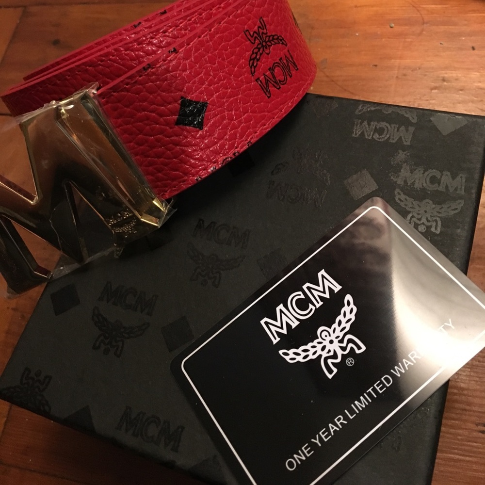 Men’s MCM belt