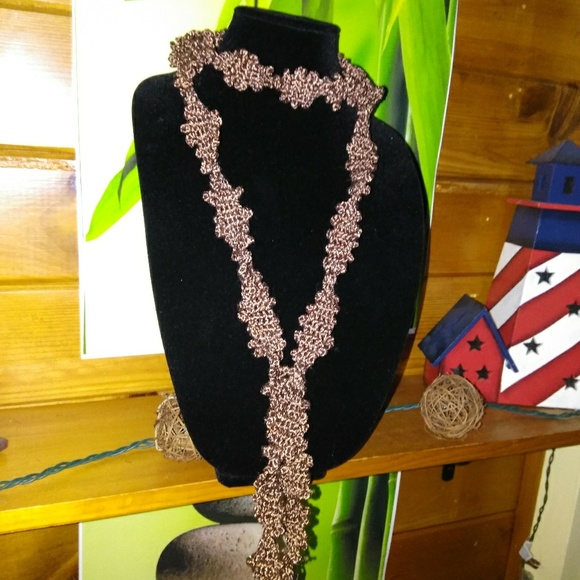 Accessories - Neck-cessory!!!