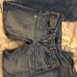 American eagle size 6 short artist jean
