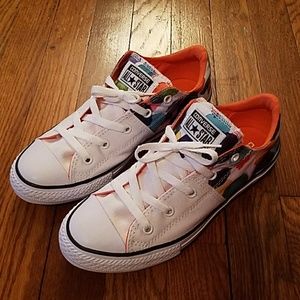 Converse Madison All Star Ox Flower Size 4Y Wm 7.5