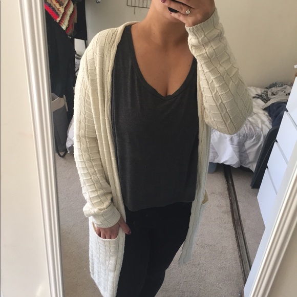 • Leo & Nicole • - Picture 5 of 6