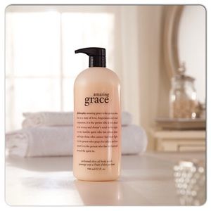 NWT Philosophy Olive Body Scrub☃️