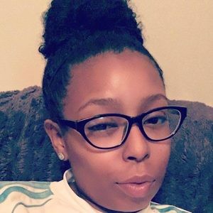 Meet your Posher, Kim