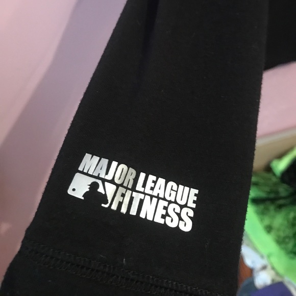 SF Giants women’s hoodie - Picture 2 of 3