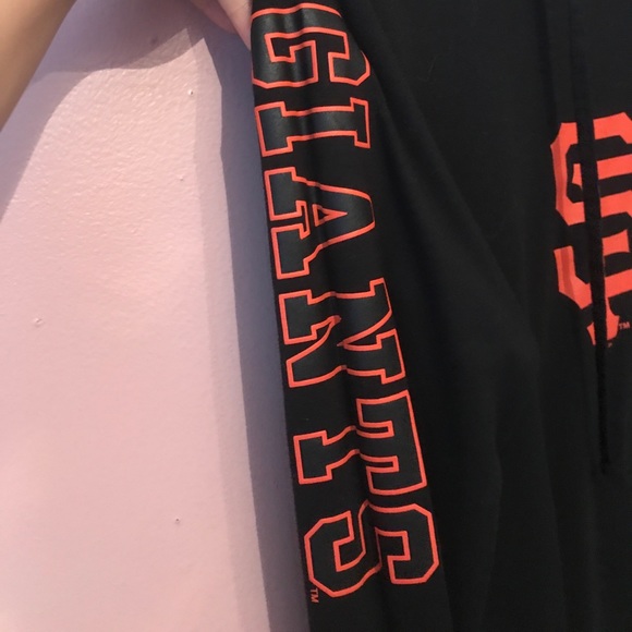 SF Giants women’s hoodie - Picture 3 of 3