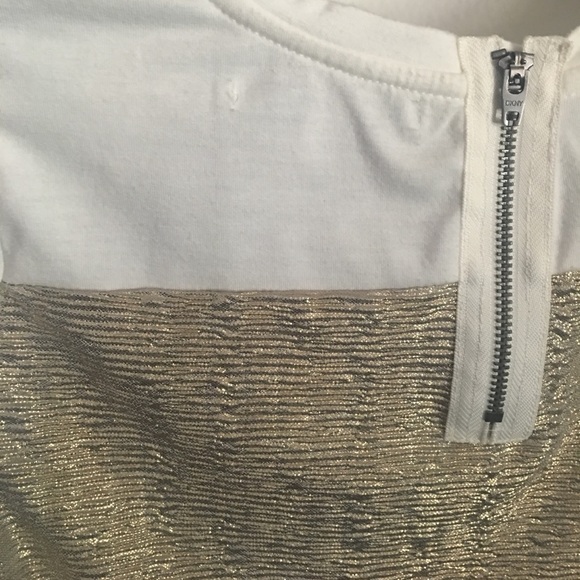 2/$25 🛍 DKNY Metallic Gold Crew Neck Girls Top - Picture 3 of 4