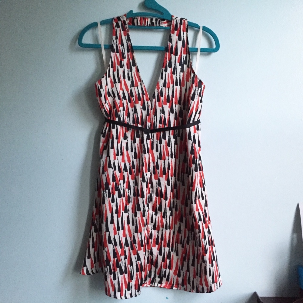 Red & black brush dress top