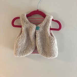 Mini Boden reversible fleece vest