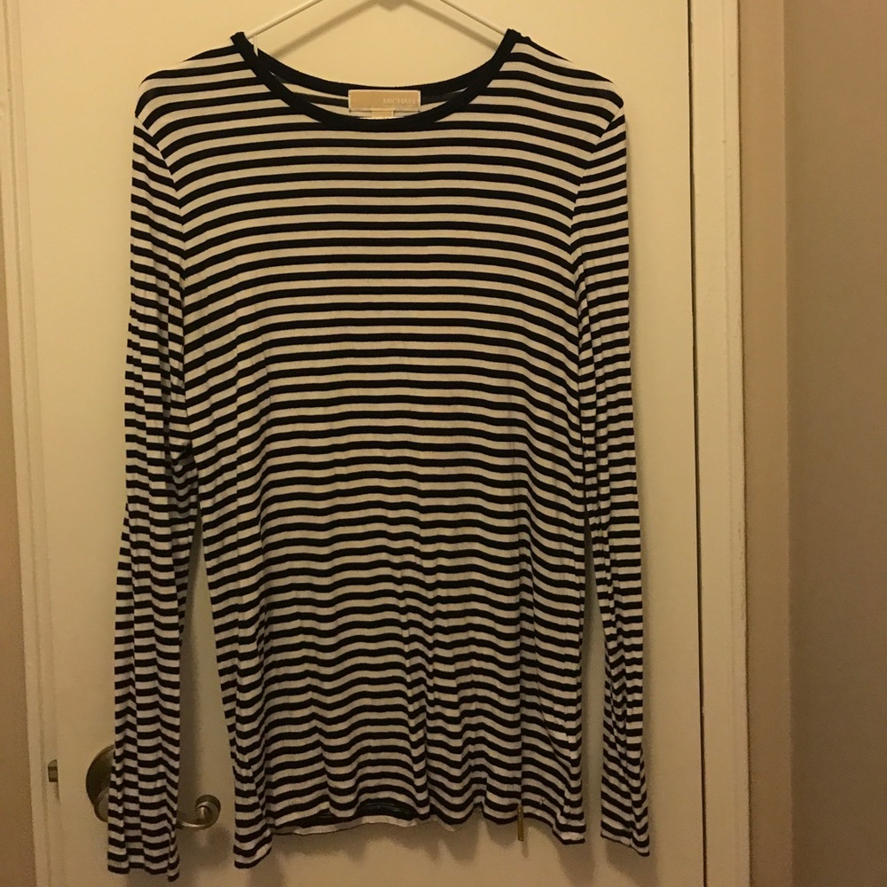 MK long sleeve shirt