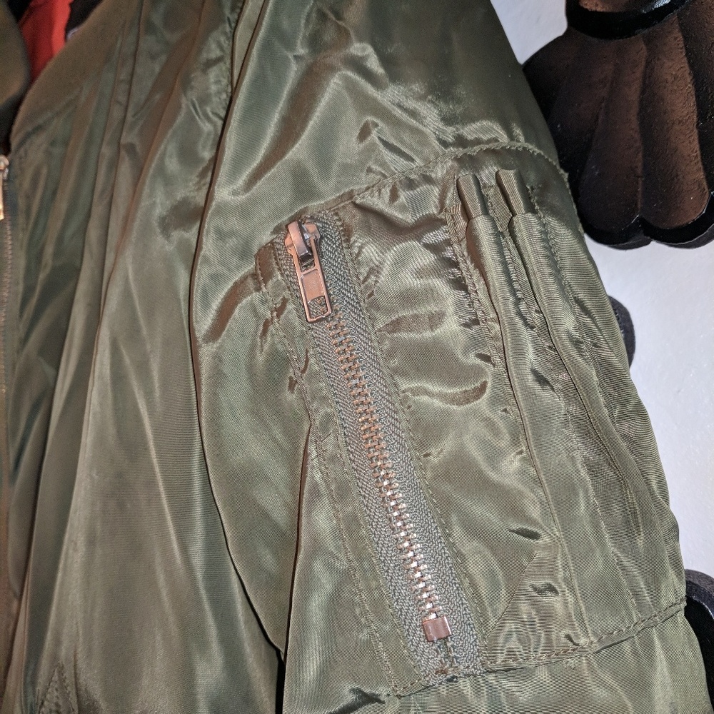 Jacket - Picture 5 of 5