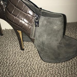 Michael kors booties - grey suede and leather