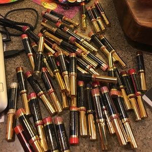 Anyone looking for colors!!?