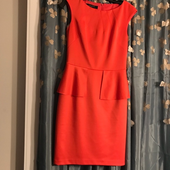 Coral color cap sleeve peplum dress - Picture 2 of 5