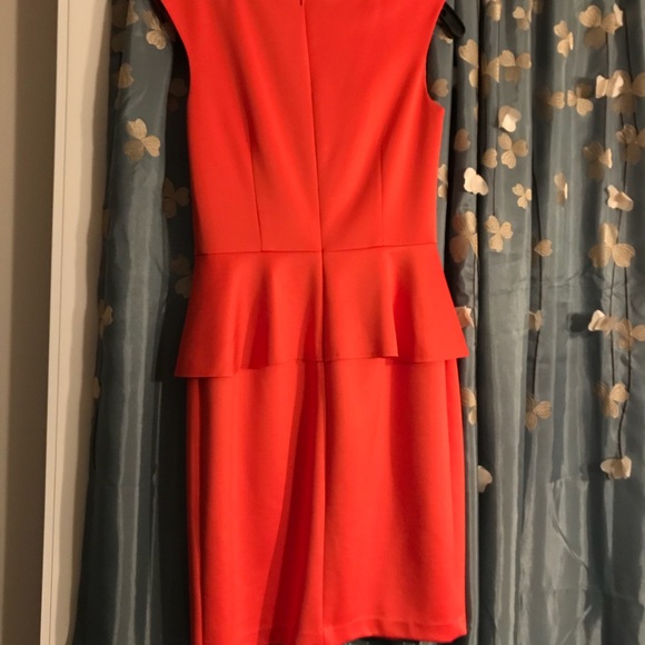 Coral color cap sleeve peplum dress - Picture 3 of 5