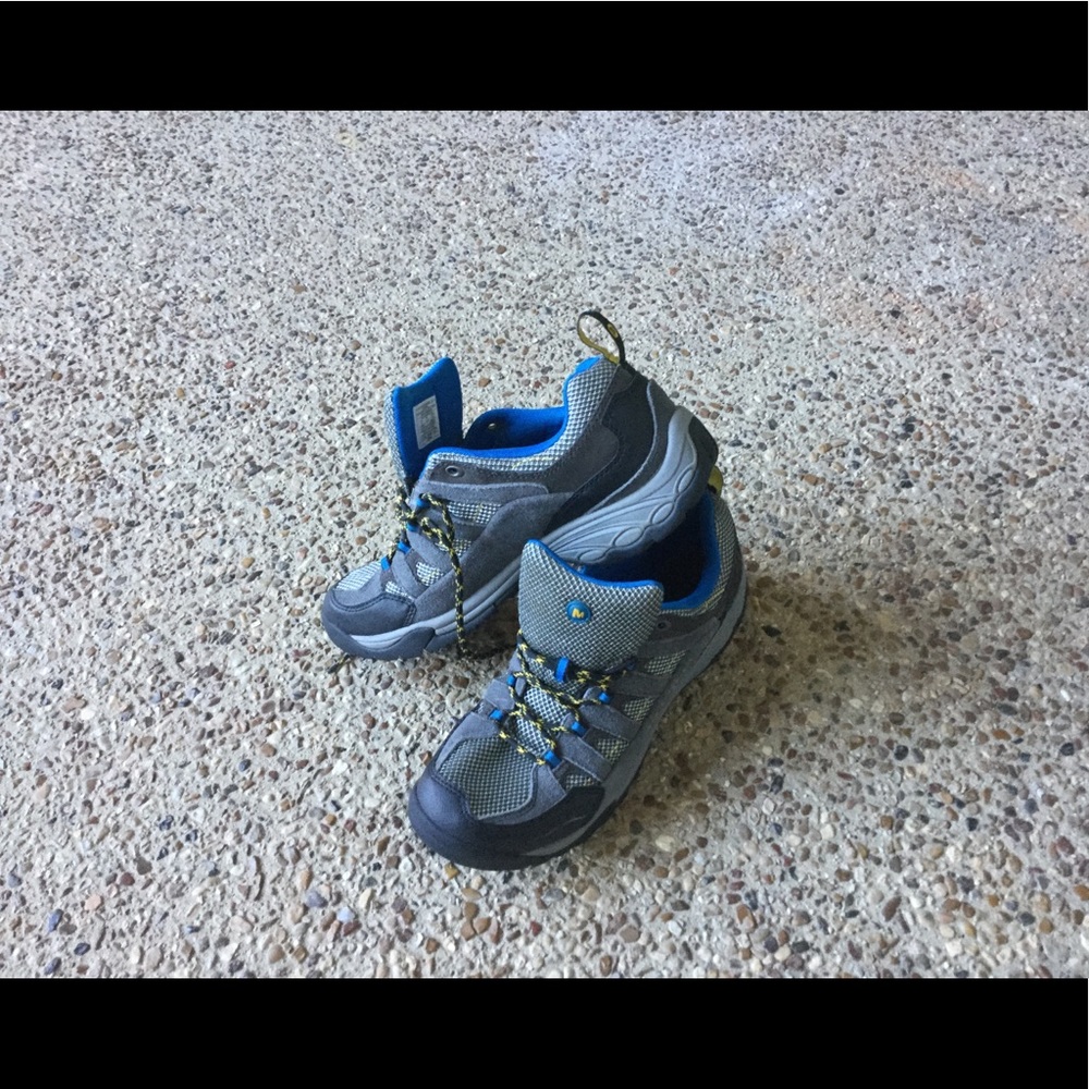 Merrell hiking shoes size 12