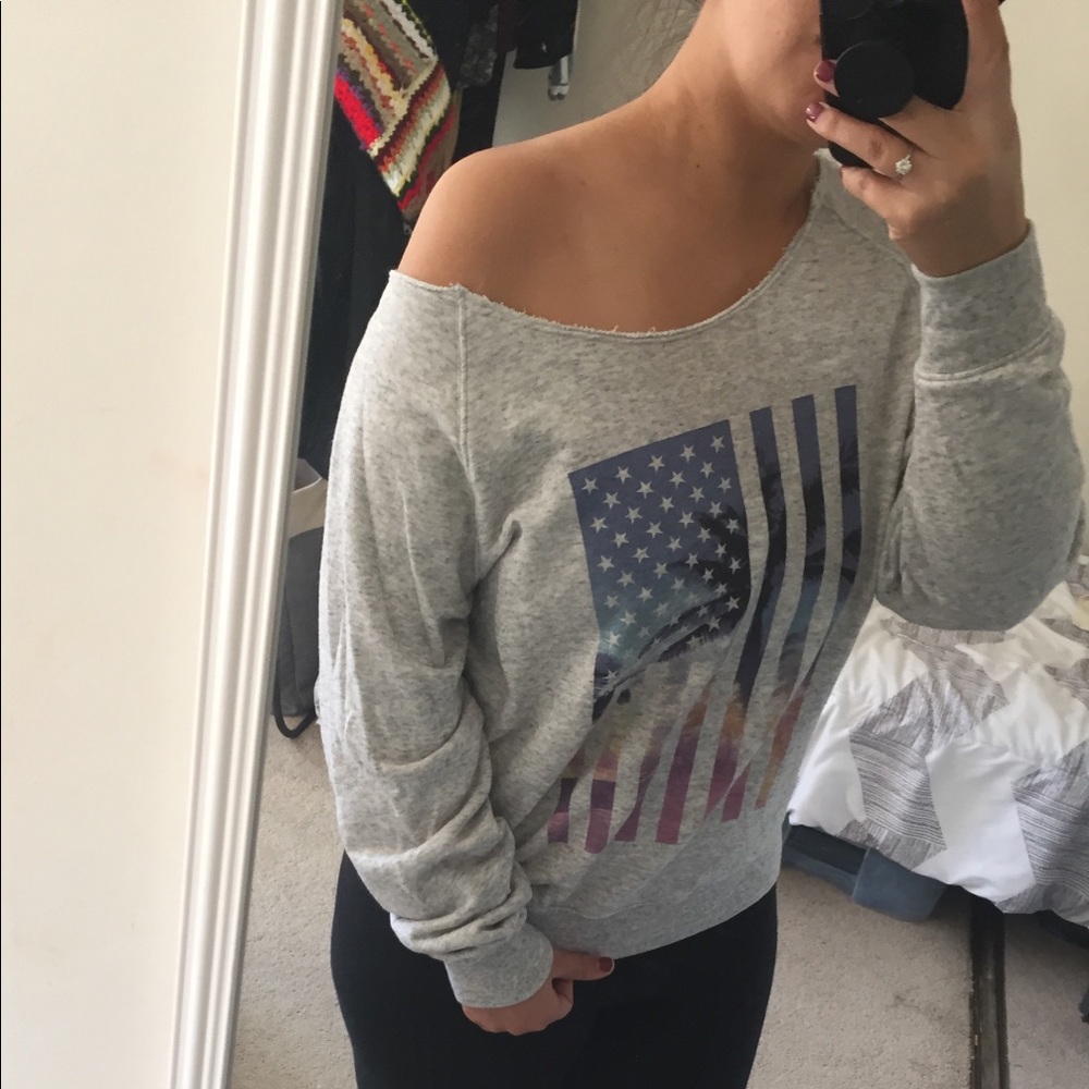 • Patriotic Pullover •