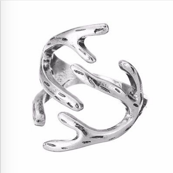 Jewelry - LAST ONE! Deer antler adjustable ring