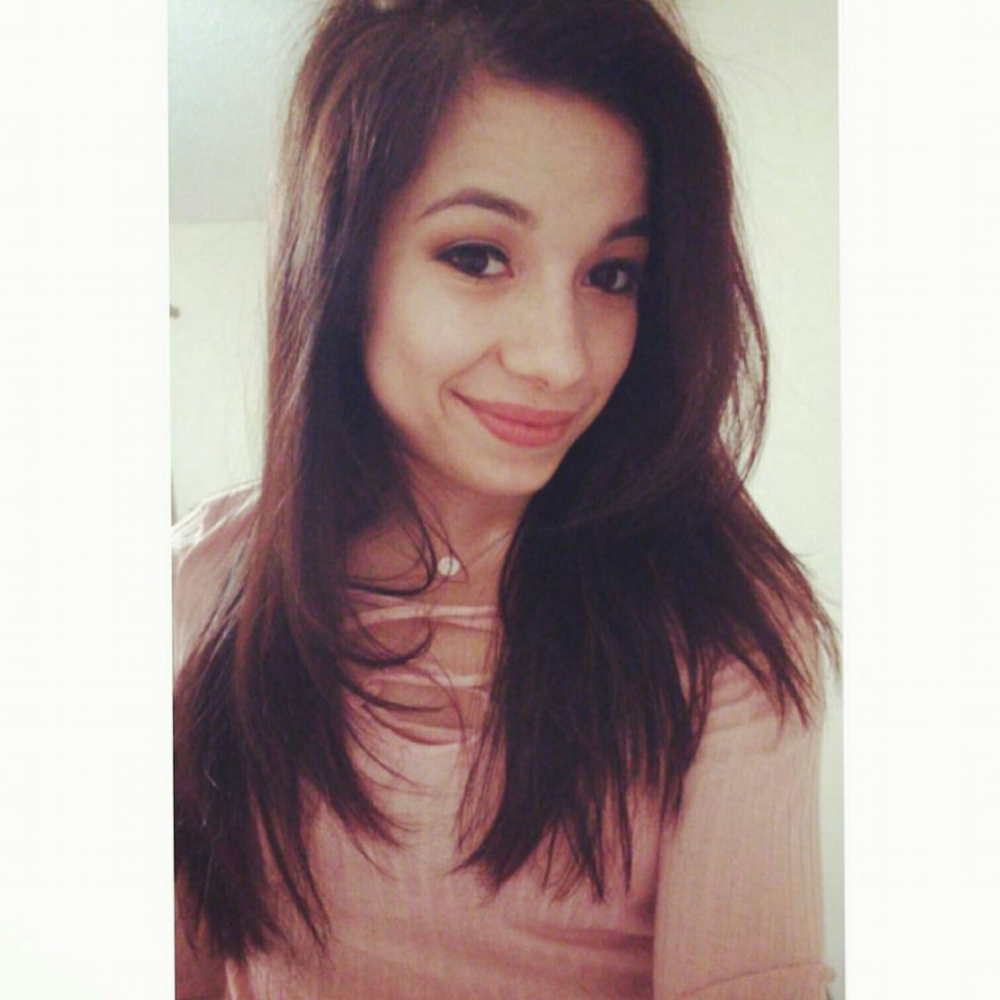 Meet your Posher, Kelly