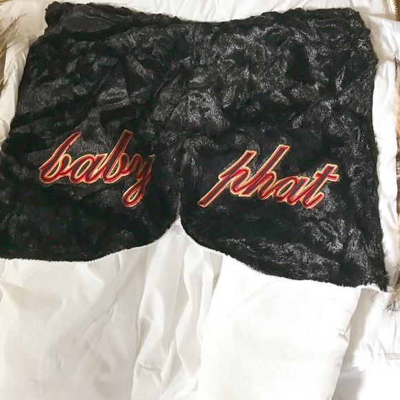 Last one Sz L 🌹Baby Phat white puffer jacket - Picture 7 of 8