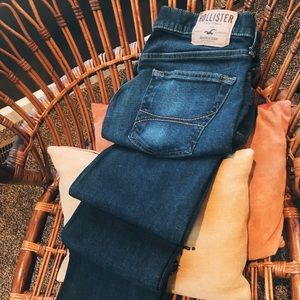 💥HP SALE💥 Dark blue Hollister jeans
