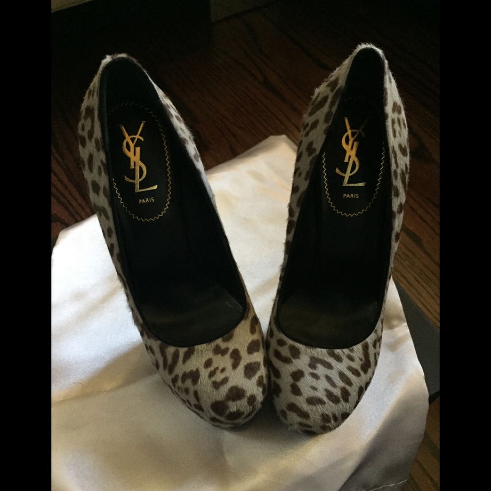 Like New YSL Shoes
