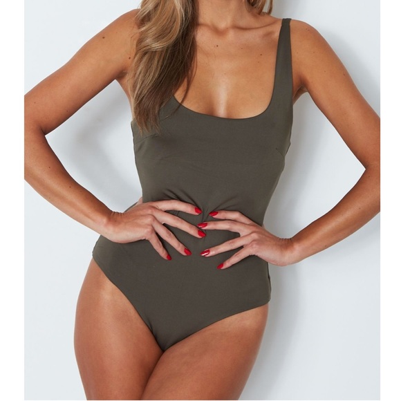 Whitefox Bodysuit - Picture 2 of 5