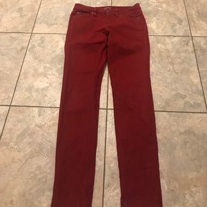 ANN TAYLOR LOFT SZ 2 MODERN SKINNY JEANS MAROON.