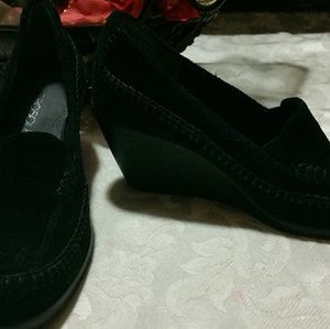 Black suede wedges by Aerosoles