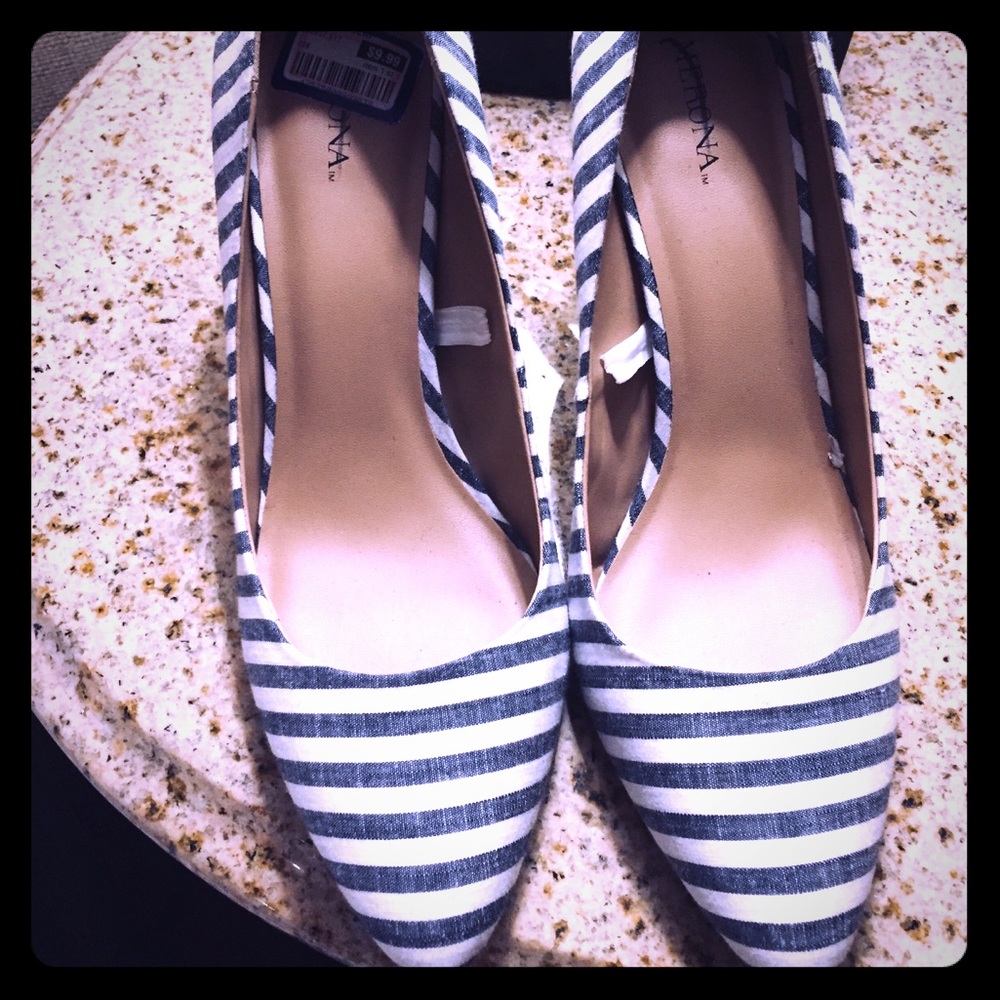 Merona Grey and White Striped Heels