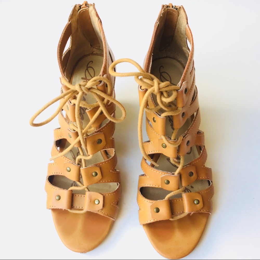 American Rag Wedges - Picture 2 of 4