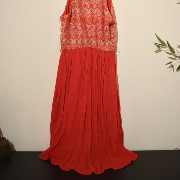 Red Patterned Dress - Picture 2 of 4