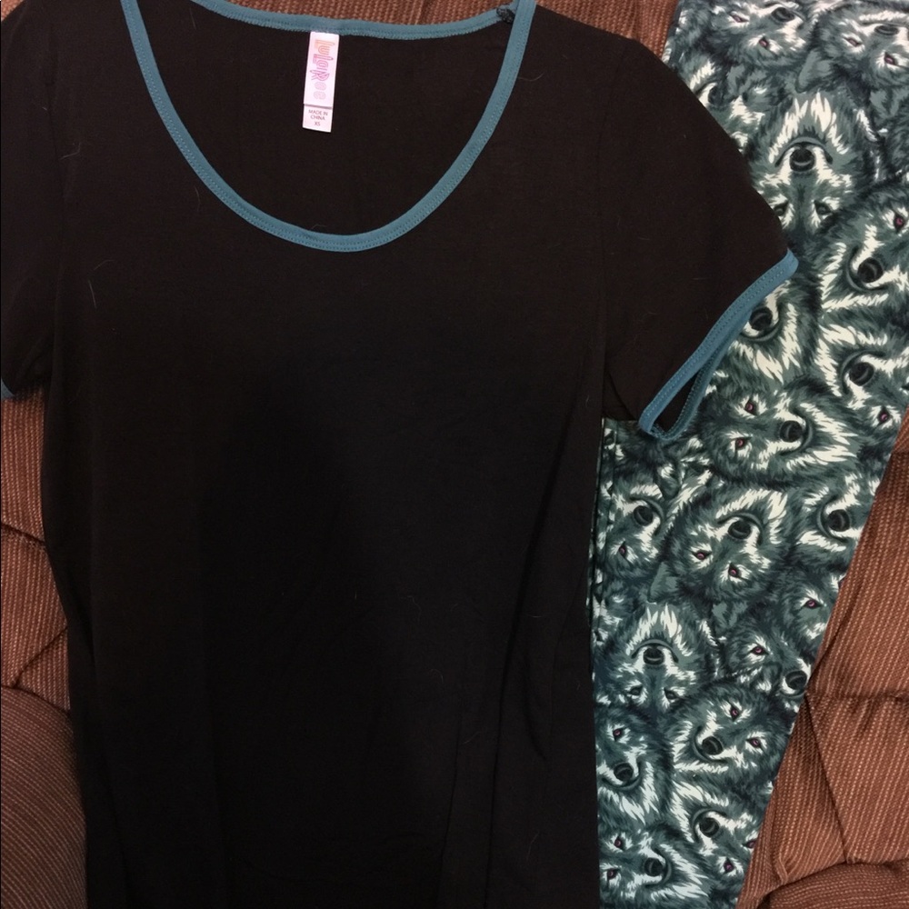 Lularoe Wolf Outfit