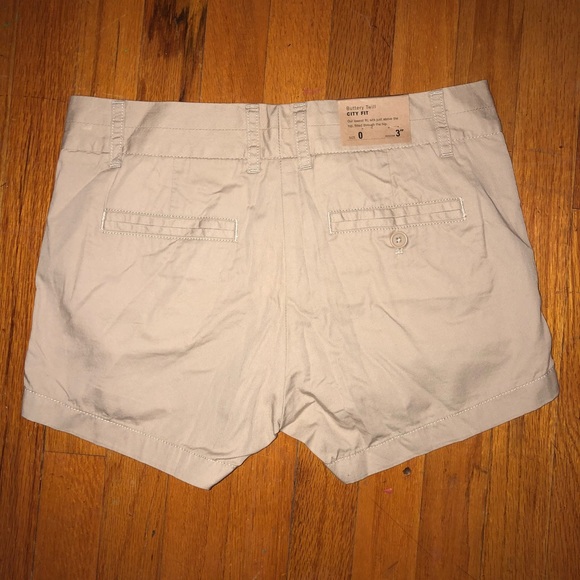 NWT J.Crew chino shorts - Picture 2 of 4