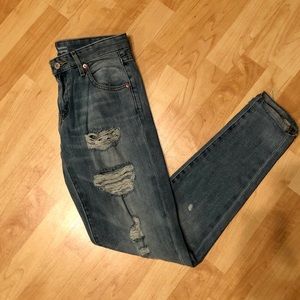 Women’s Mossimo distressed boyfriend jeans