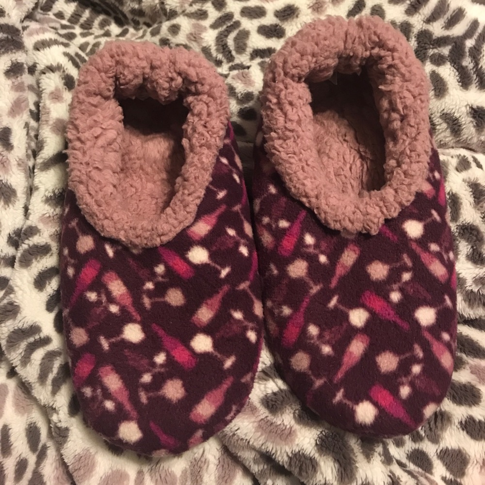 Wine Slippers 🍷