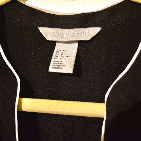 Black Blouse - Picture 2 of 4