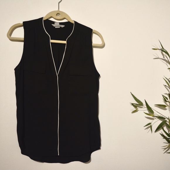 Black Blouse - Picture 1 of 4