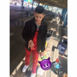 Meet your Posher, Luis