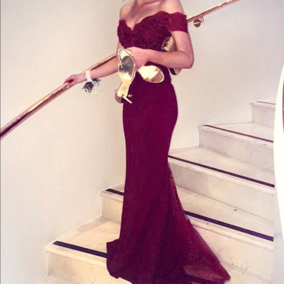 Red off the shoulder Prom Dress - Picture 2 of 5