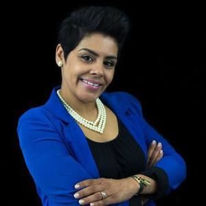 Meet your Posher, Yvonne